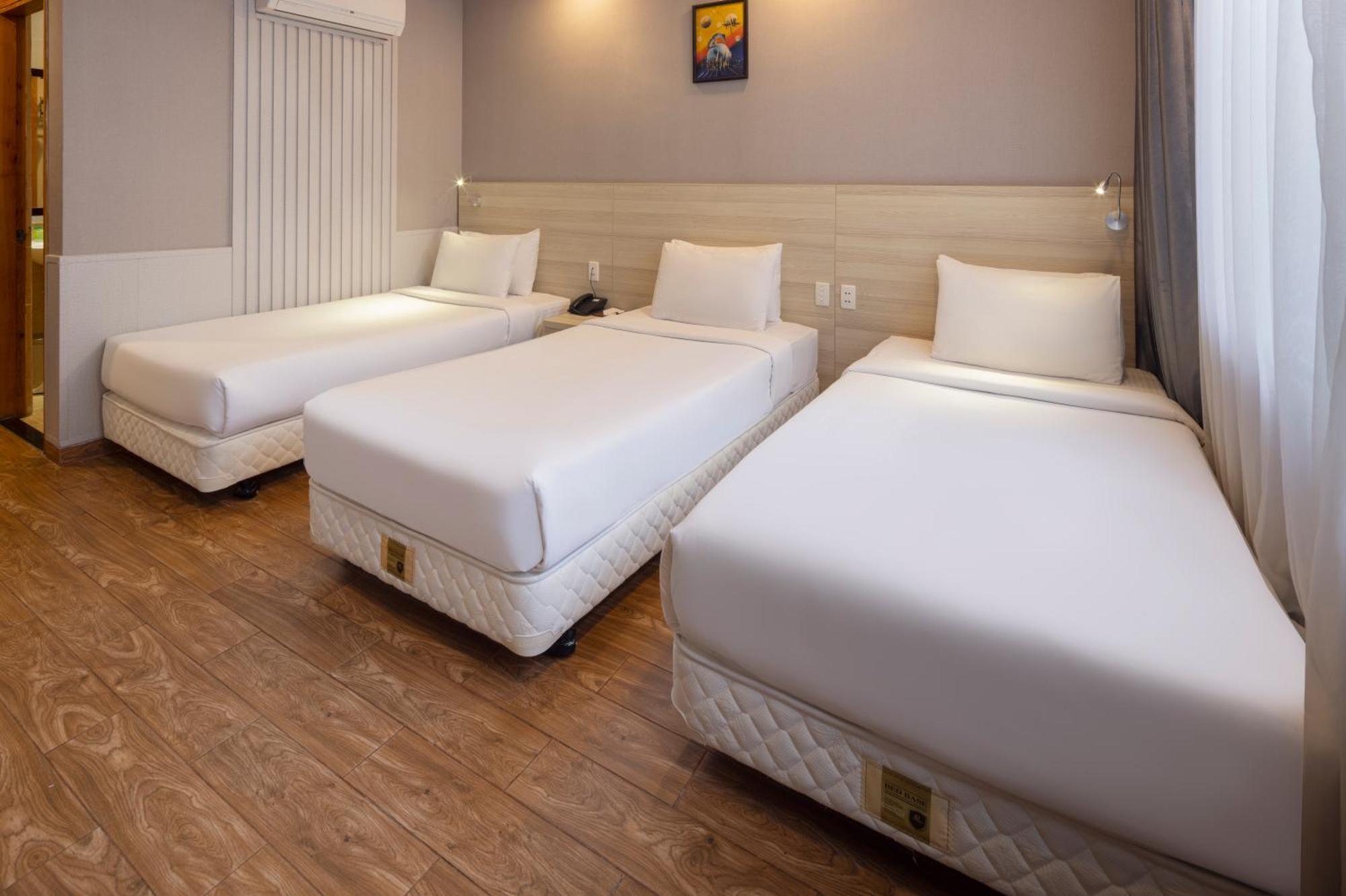 Viet Lotus Saigon Hotel Thành Pho Ho Chí Minh Esterno foto