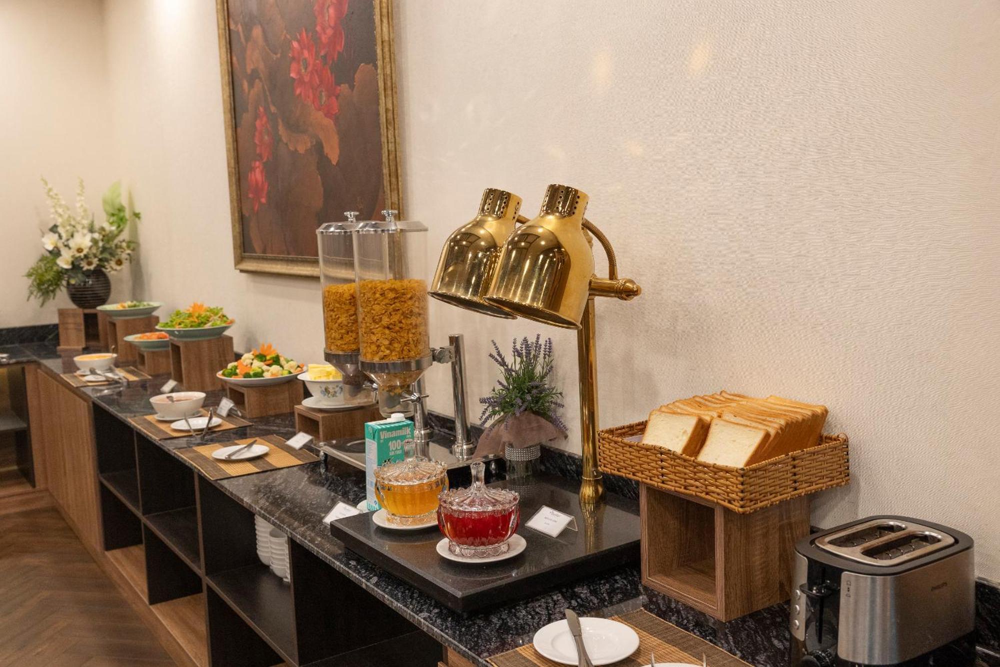 Viet Lotus Saigon Hotel Thành Pho Ho Chí Minh Esterno foto