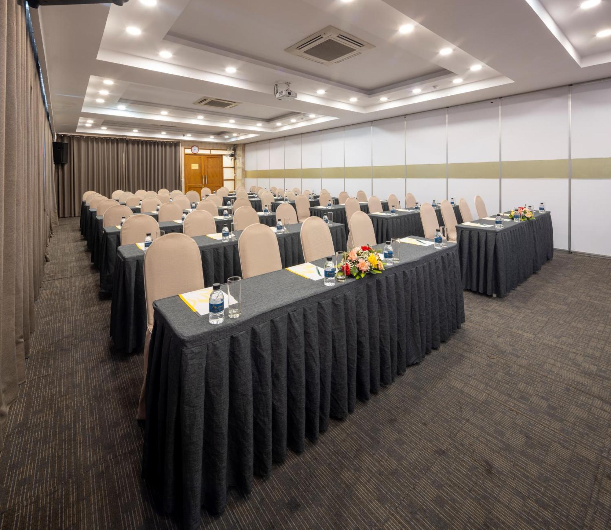 Viet Lotus Saigon Hotel Thành Pho Ho Chí Minh Esterno foto