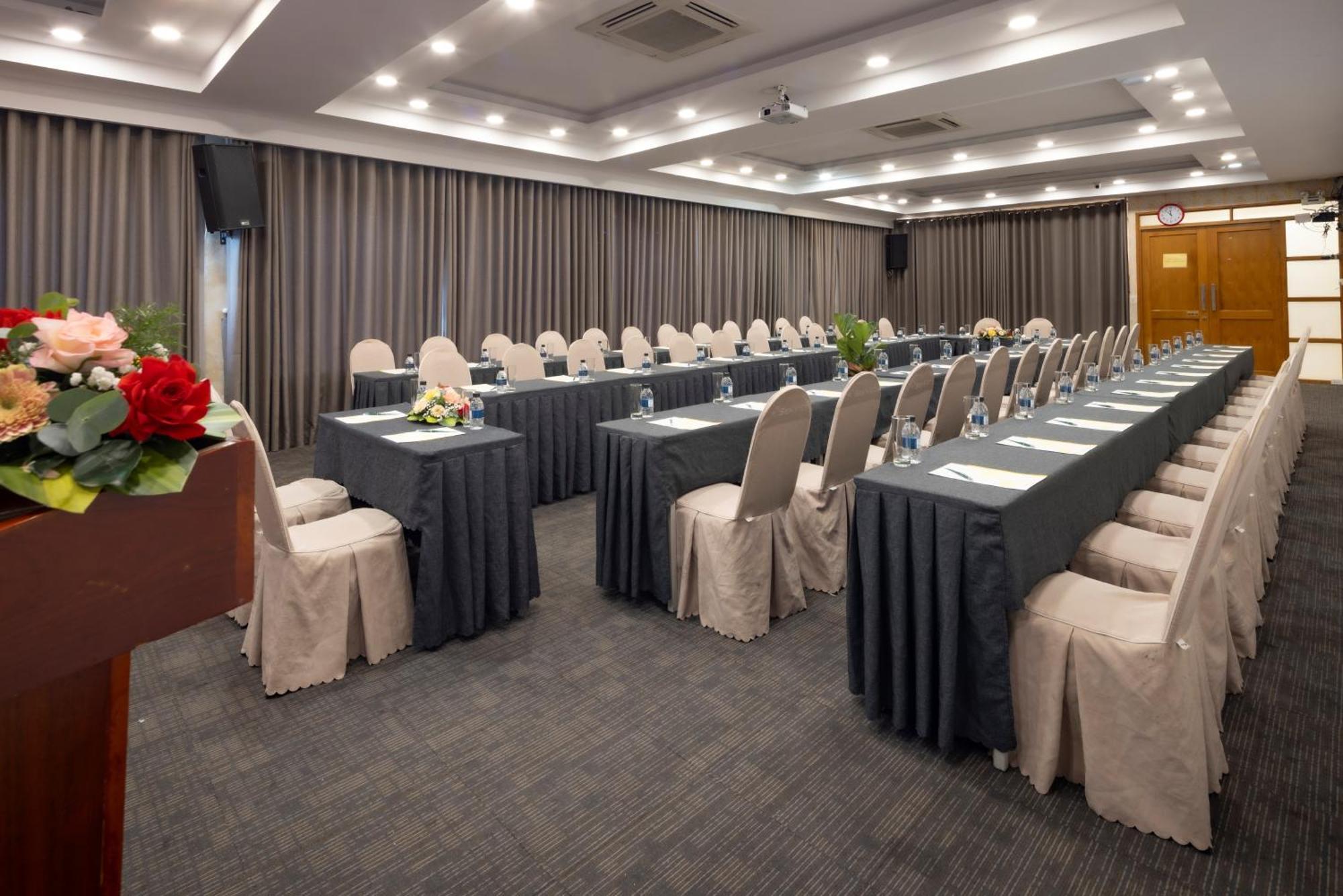 Viet Lotus Saigon Hotel Thành Pho Ho Chí Minh Esterno foto