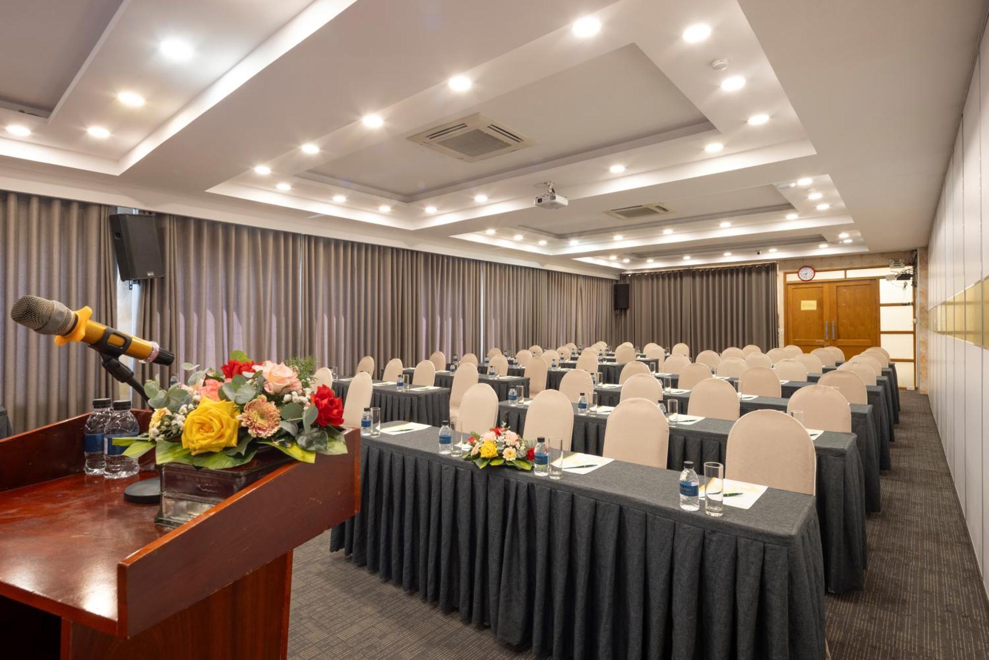 Viet Lotus Saigon Hotel Thành Pho Ho Chí Minh Esterno foto